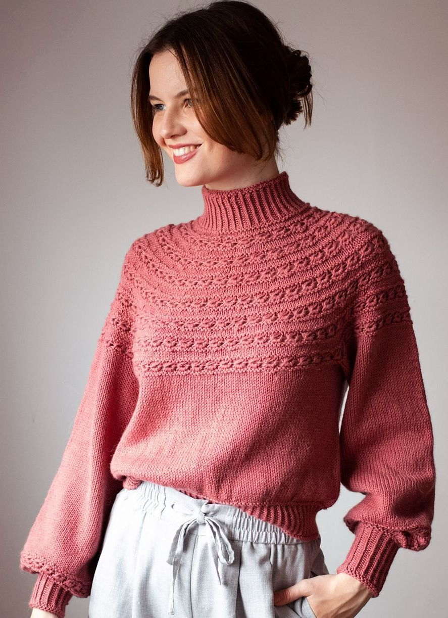 [Вяжи.ру] Женский свитер с круглой кокеткой Love Number (lily kate france)