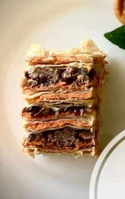 Закусочный Наполеон с томленой говядиной (brutal_cakes)