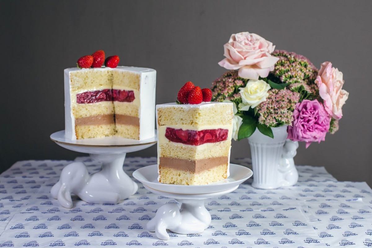 Торт Клубника в Шоколаде (Юлианна Сухотерина)