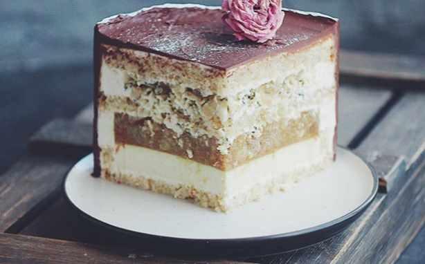 Торт Груша-голубой сыр на ореховом бисквите (imbir_gvozdika)