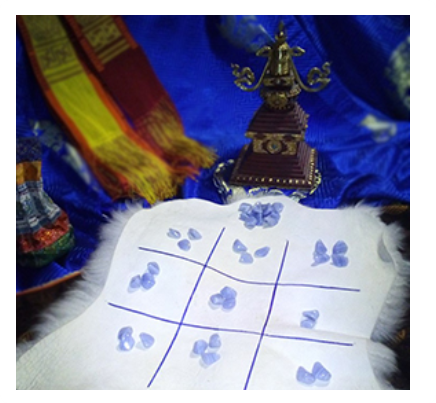 Гадание на камнях страны Масанг (Александр Хосмо)