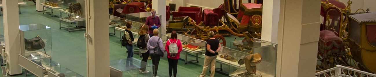 [Эрмитаж] По государеву примеру. Частные коллекции петровской эпохи (Ирина Саверкина)