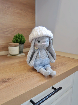 [Kintsle_toys] Зайка Банни (Мария Кинцле)