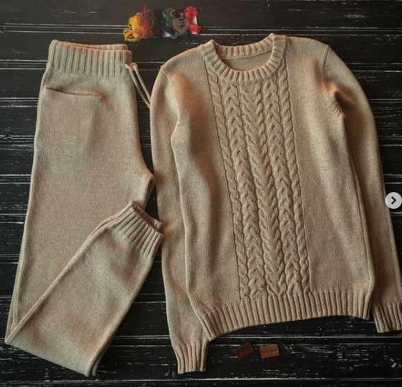 Обучающий мастер-класс Вязаный костюм для вязальной машины (Анна Киселёва), фото 1 из 1.