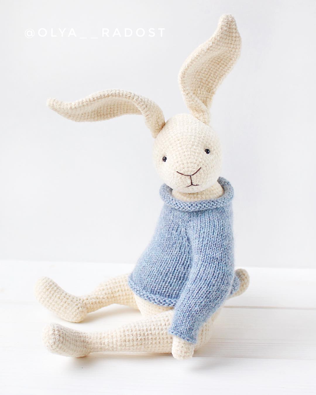 [olya__radost] Мартовский заяц в свитере (Оля Радость)