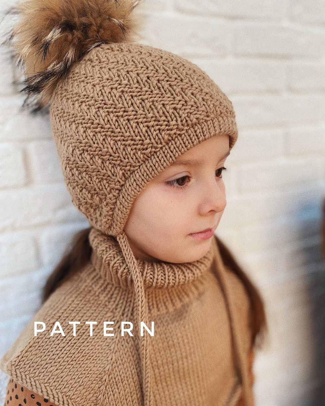 Зимний комплект: анатомическая шапка, манишка, снуд, варежки. Универсальное пособие (Елена Грабенко)