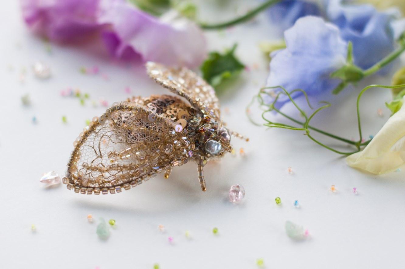 Моделирование и вышивка трехмерных насекомых (Ева Андерс)