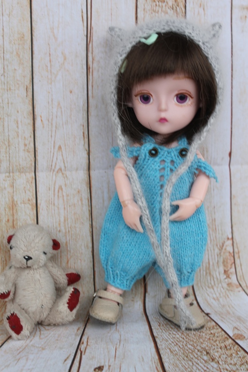 [Любимая кукла] Маленькая фея-комбез, кофточка с жаккардом, шапочка-китти на Баболи, 16 см (Марина Кащенкова)