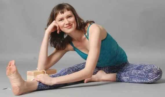 Йогатерапия для слингомам (Мария Хавкина)