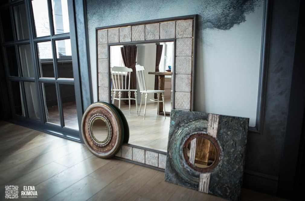 Зеркало с плитками. Мелани (Елена Якимова)