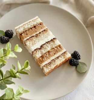 Торт Тирамису со взбитой карамелью (yanni.bakery)