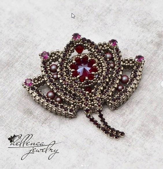 Брошь "Лотос" (hellenca_mk)