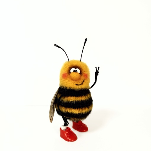 [Сувенирная мастерская МарьяШа] Жужик (Мария Васильевых)