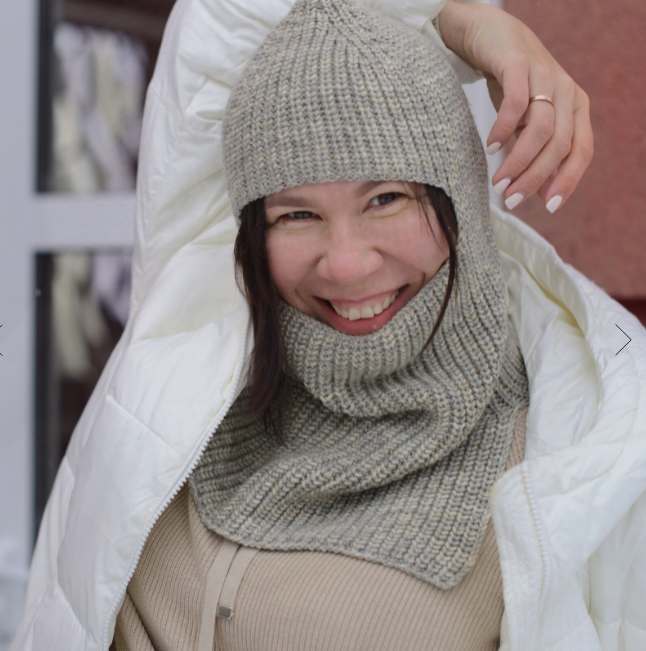 [38shapok] Балаклава Лава с манишкой (Юлия Савицкая)