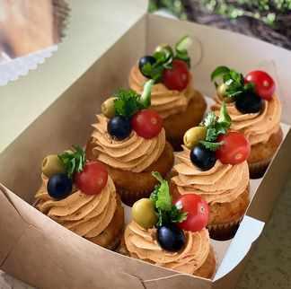 Закусочныe капкейки "Капрезе" (brutal_cakes)