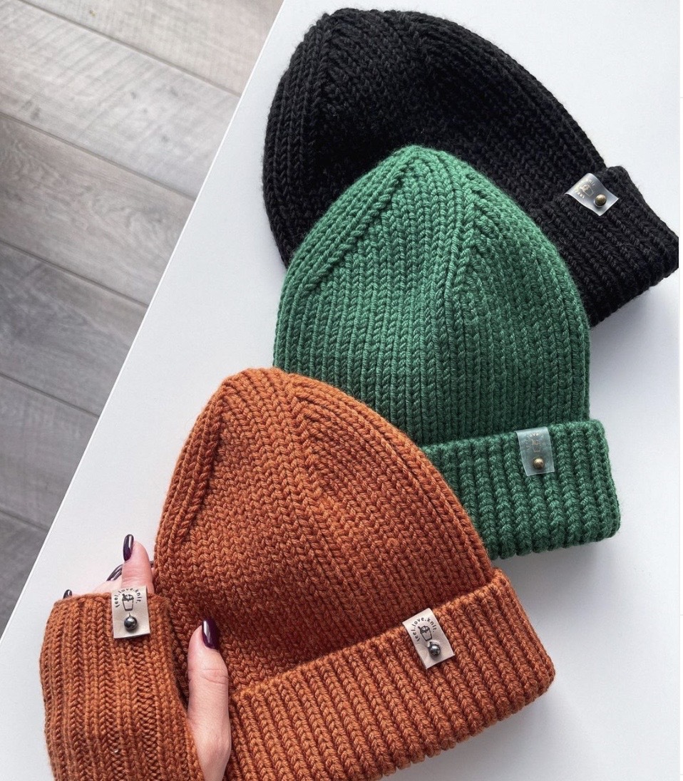 Шапка + митенки hat_street_bomb (feel.love.knit)