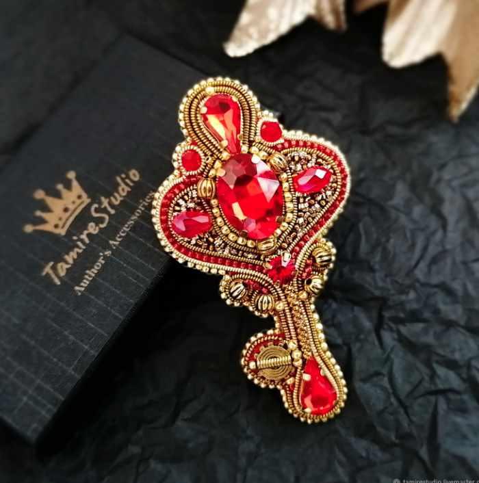 Брошь из бисера Ключик (Татьяна Тамире)