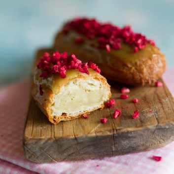 Сборник рецептов «Эклеры: магия заварного теста» (Лилия Завадская) @lillozav, фото 1 из 1.