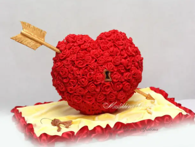 Торт-сердце (Галина Маслихина)