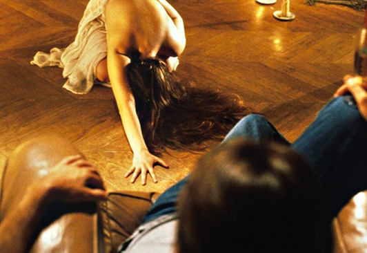 [EduNote] И я убью ее когда-нибудь, наверное, под Новый Год: любовь? страсть? болезнь? (Евгения Гайдученко, Мария Кутузов)