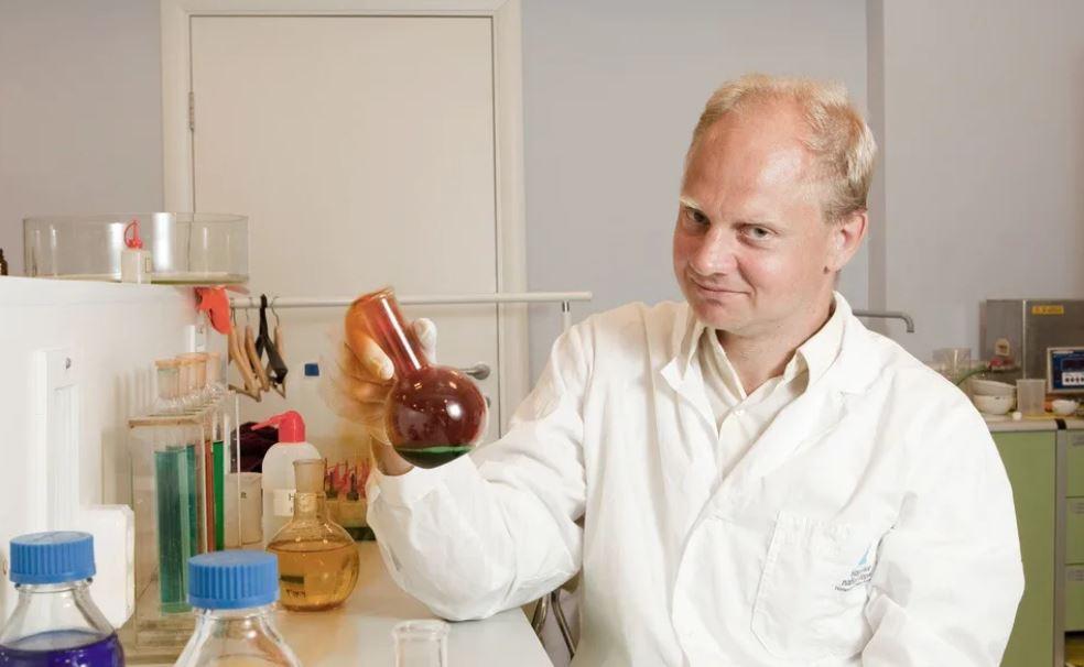 [Прямая речь] Химия с Денисом Жилиным. Видеокурс для учеников 6-8-х классов (12-14 лет). Ноябрь (Денис Жилин)