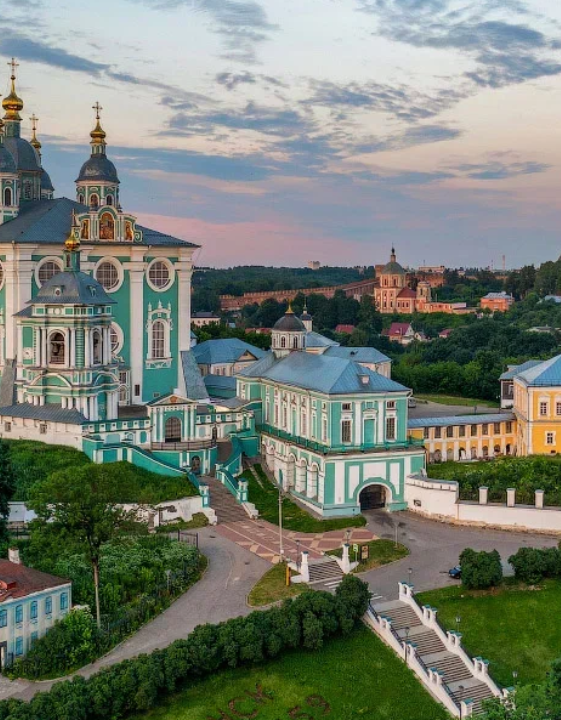 [Умные люди] Смоленск: уютный «город-щит» с богатейшей историей (Никита Брусиловский)