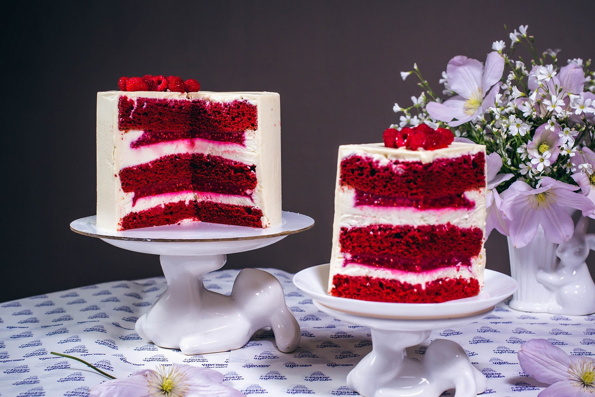 Торт Красный бархат с малиной (Юлианна Сухотерина)