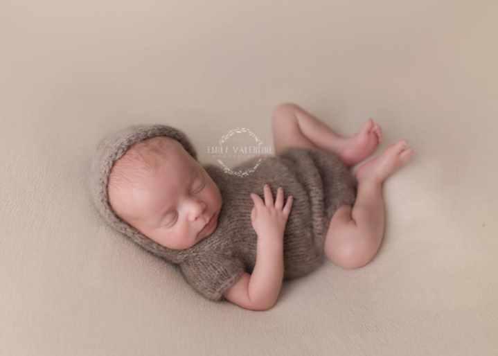 Боди с капюшоном реглан. Для съемки новорожденных (Amanda Morse)