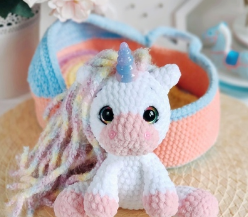 Пони-единорожка Фиби (Людмила Журавлева), фото 1 из 1.