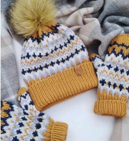 Шапка с жаккардом Doodle Hat (teplaya_and_masha)