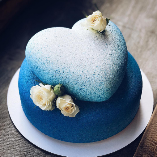 Мастер-класс о тонкостях сборки многоярусных тортов (Ксения Нохрина)