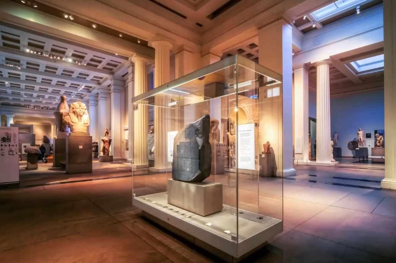 Молчат гробницы, мумии и кости. Британский музей и Музей египетской археологии Питри в Лондоне (Галина Аббасова)