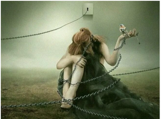 [EduNote] Мазохистическая личность: теоретическое практическое измерения мазохизма (Мария Кутузова, Евгения Гайдученко)