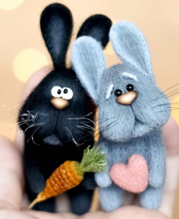 Зайка Брошка (gromsvet_amigurumi)