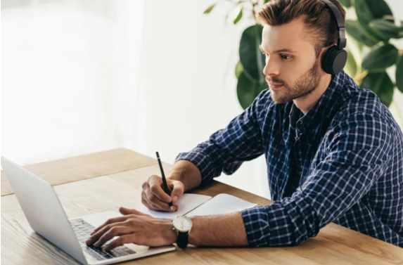 Анализ информации из социальных сетей для подготовки к эффективным переговорам (Алексей Филатов)