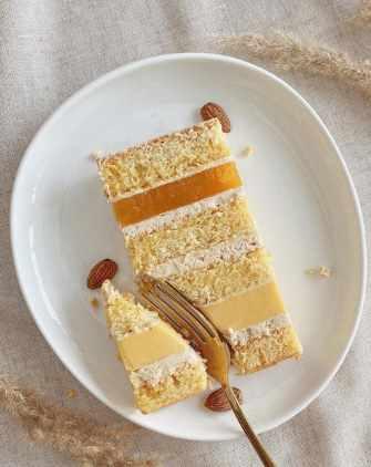 Торт "Абрикос-Миндаль" (yanni.bakery)