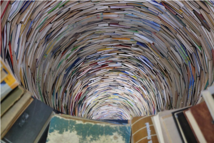 [Архэ] Мифопоэйя. Строение вымышленных миров. Закономерности мифологического мышления (Вера Сердечная)