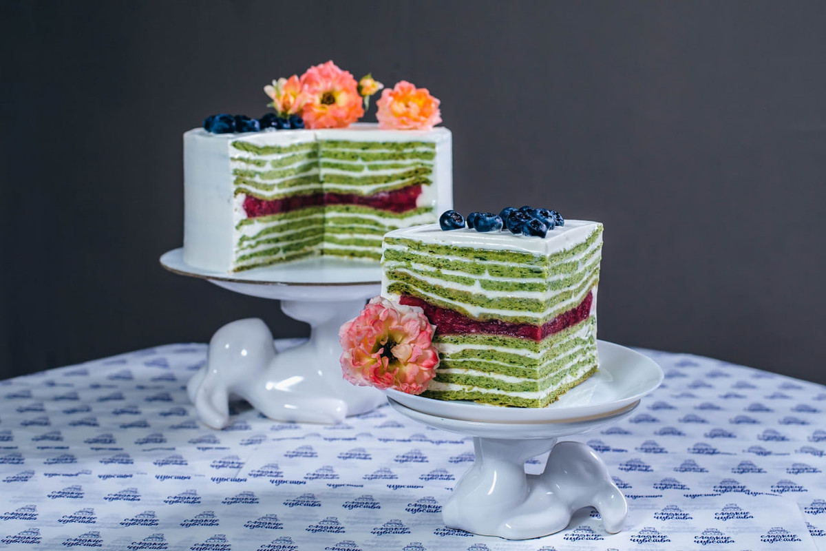 Торт Изумрудная клубника (Юлианна Сухотерина)