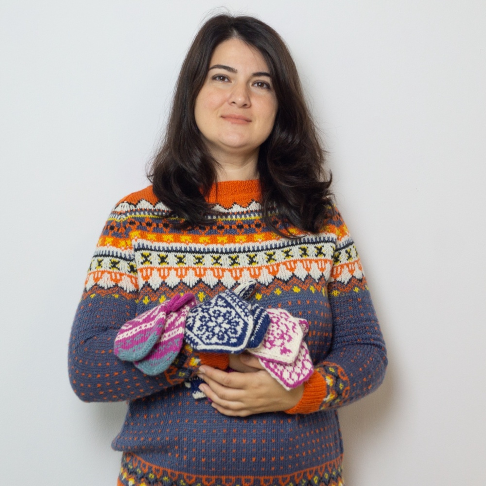 [Puzzlebrain] Как за 7 дней научиться вязать модные вещи из остатков пряжи (Анастасия Крайнюкова)