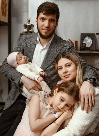 [doc-magomedova] Дети (Хадижат Магомедова)