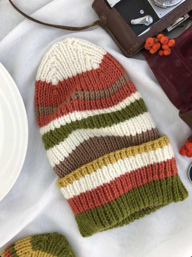 Полосатая шапка (clubochkina_knitting)