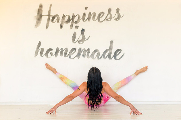 Йогатерапия женского здоровья (Татьяна Гшвенд)