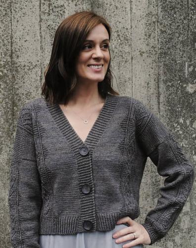 [Вяжи.ру] Укороченный кардиган Engravings (Rachel Illsley)