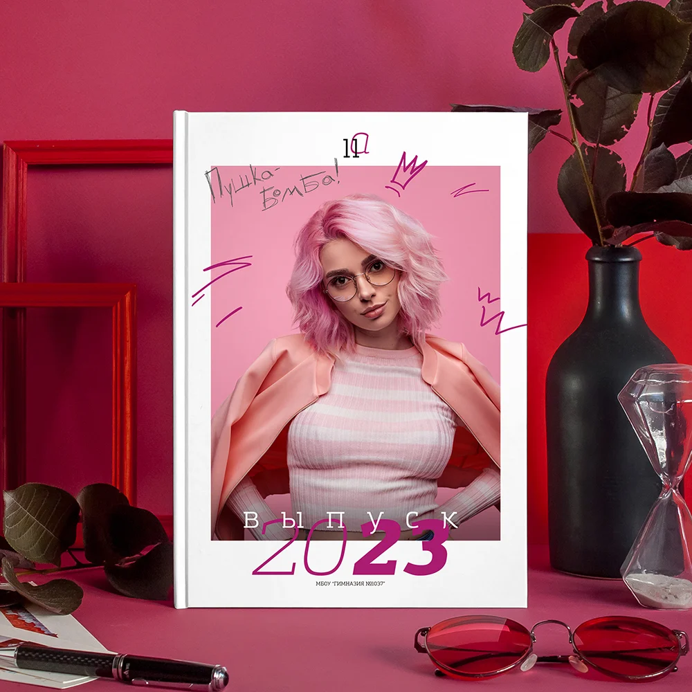 [Mirramian] Мокап выпускного альбома Малиновый А4 (Ксения Фёдорова), фото 1 из 1.