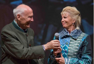 [Школа Хеллингера, Hellingеr Scitncia] Новые раcстaнoвки Берта и Софи Хеллингер (Берт Хеллингер, Софа Хеллингер)