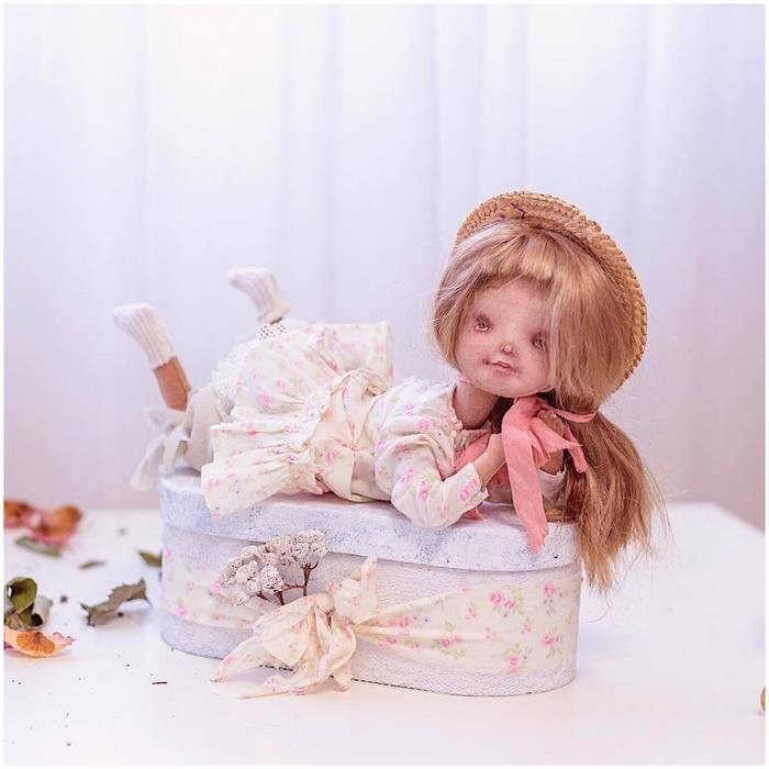 [Игрушки] Мк по пошиву девочки мечтательницы ( Lena Verbets)