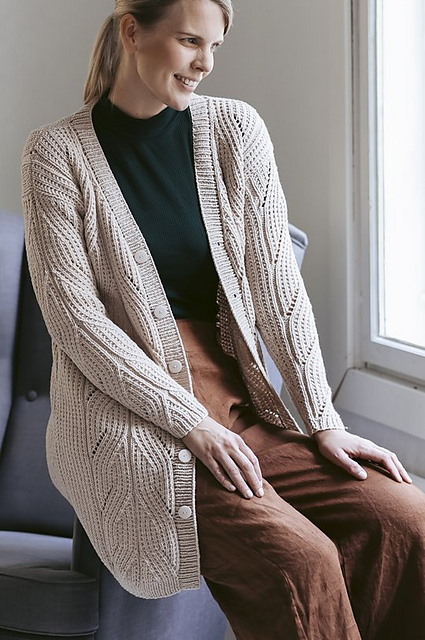 Кардиган резинкой и косами Olki Straw (Lea Petäjä)