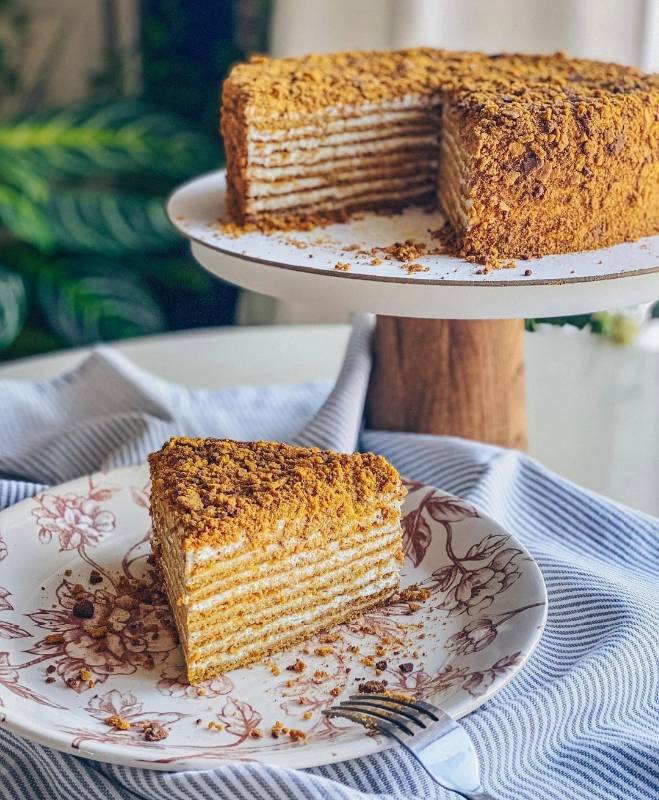 Классический рецепт медовика "Самый любимый медовик" (Юлия Нежурина) @fun__bun