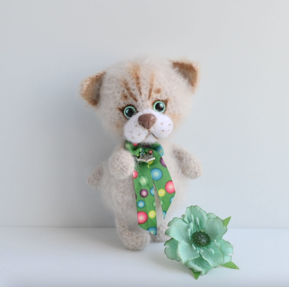 Котёнок Сёма-Сёмочка (крючок) (Галина Бурова)