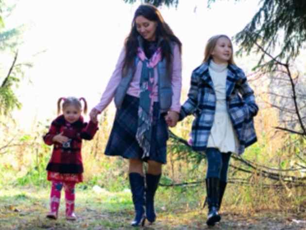 [Мамин дом] Мамина школа. Развитие и воспитание ребёнка до трёх лет (Галина Елтонская)